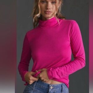 Anthropologie Fuchsia turtle neck long sleeve